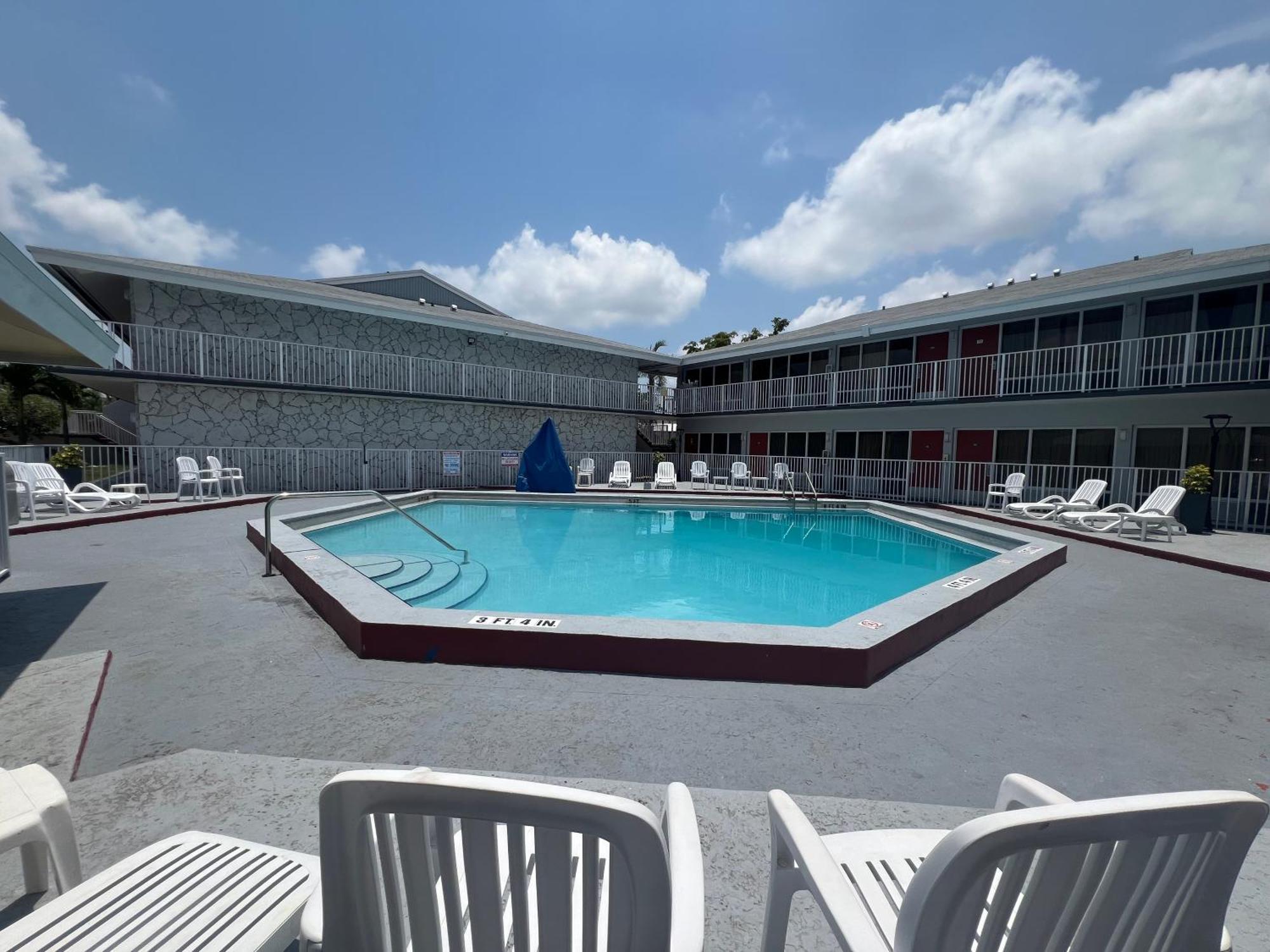 Garden Inn Homestead/Everglades/Gateway To Keys Luaran gambar